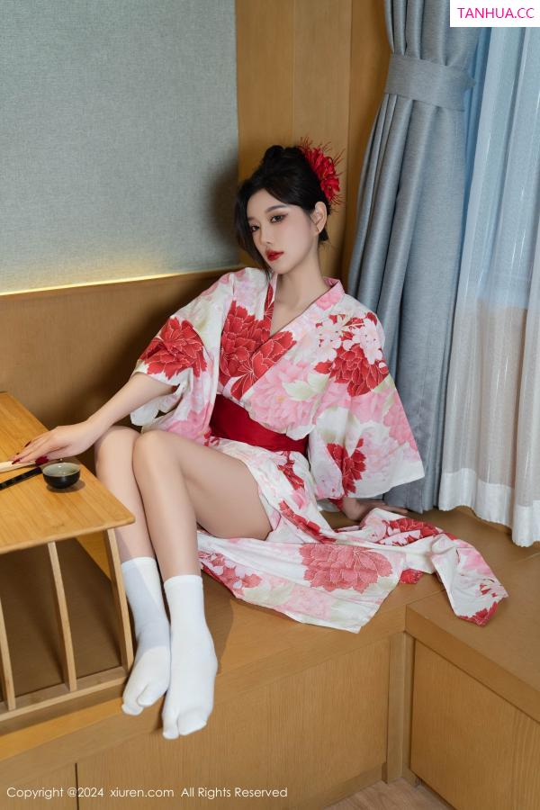 杨晨晨 sugar小甜心CC [XiuRen]高清写真图 2024.09.25 No.9208 杨晨晨Yome 美腿性感第59张图片